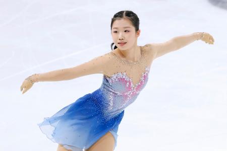 女子フリー 演技する中井亜美=アンジェ(共同)