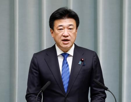 高市内閣の閣僚名簿を発表する木原稔官房長官=21日午後4時38分、首相官邸