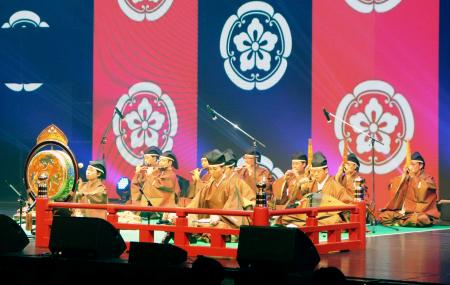 韓国・忠清南道との音楽交流イベントで披露された雅楽=24日午後、奈良市