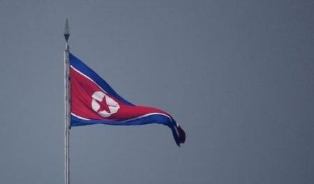 北朝鮮の国旗（ロイター＝共同）