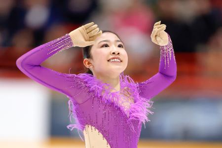 女子ＳＰ　演技する千葉百音＝ヘルシンキ（共同）