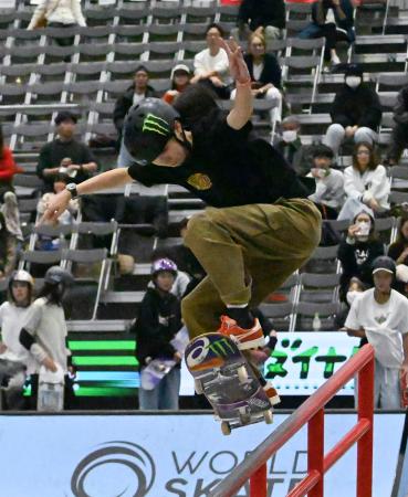 女子ストリート準決勝に出場した赤間凛音＝北九州メッセ