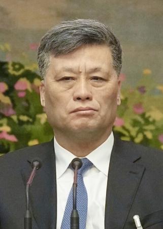 馬興瑞氏