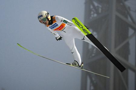 W杯ジャンプ女子個人第7戦で今季4勝目を挙げた丸山希の飛躍=クリンゲンタール(共同)