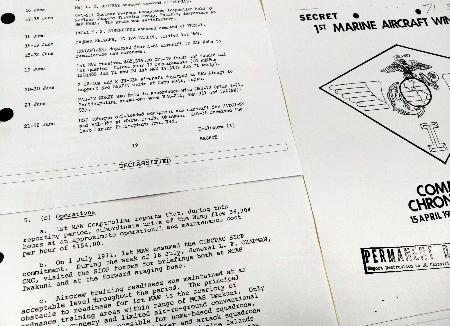 米軍岩国基地に司令部があった第1海兵航空団の記録のコピーの一部。1971年7月1日に米国の核戦争計画に組み込まれたことなどが記されている