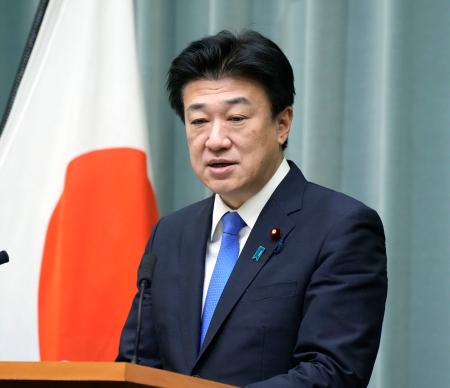 記者会見する木原官房長官＝１７日午前、首相官邸