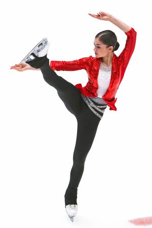 女子ＳＰで首位に立ったアデリア・ペトロシャン＝サンクトペテルブルク（タス＝共同）