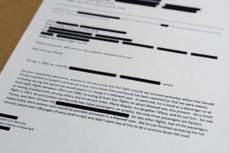 米富豪エプスタイン氏を巡って司法省が開示した電子メール=22日、ワシントン(AP=共同)