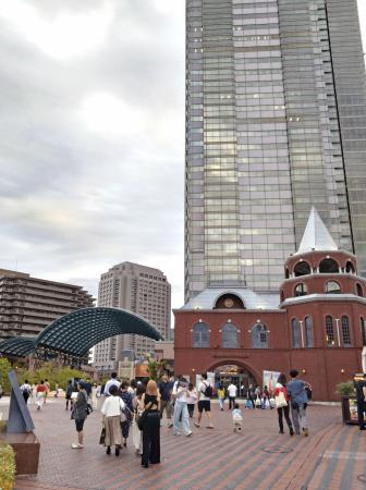 商業施設「恵比寿ガーデンプレイス」＝９月、東京都渋谷区