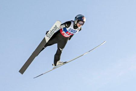 Ｗ杯ジャンプ女子個人第１２戦で５位に入った高梨沙羅＝オーベルストドルフ（共同）