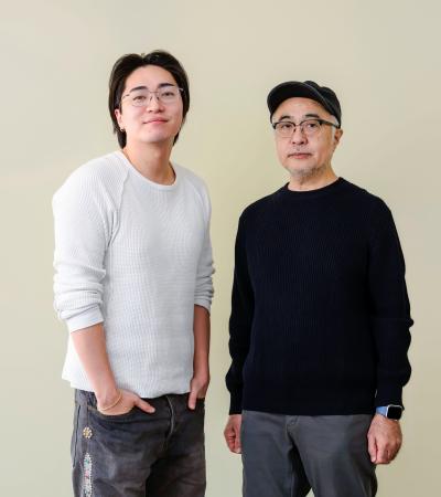 「クワイエットルームにようこそ The Musical」で脚本と演出を手がける松尾スズキ(右)と、出演の松下優也