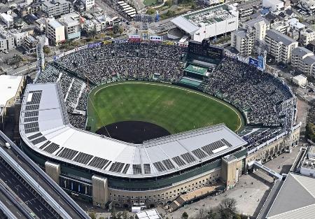甲子園球場＝２０２４年３月