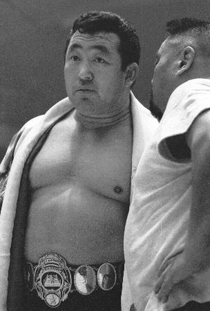 リング上の力道山=1963年5月、東京体育館