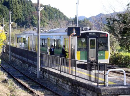 ＪＲ久留里線の上総亀山駅＝千葉県君津市