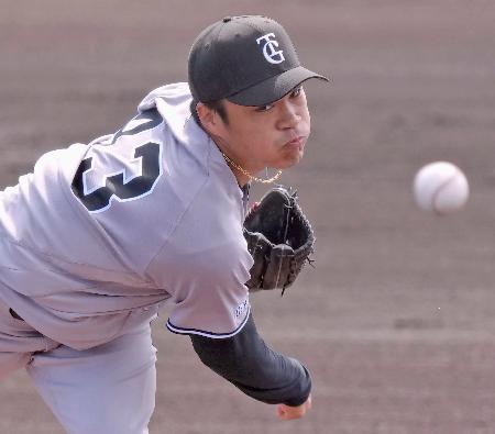 中日とのオープン戦に先発し２回無失点で好投した巨人・則本＝アグレ北谷