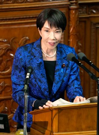 衆院本会議で、国民民主党の玉木代表の代表質問に答弁する高市首相＝２５日午後