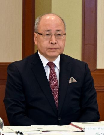 講演に臨む日銀の高田創審議委員＝２６日午前、京都市