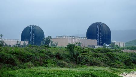 台湾南部・屏東県の台湾電力第３原発＝２０２５年８月（共同）