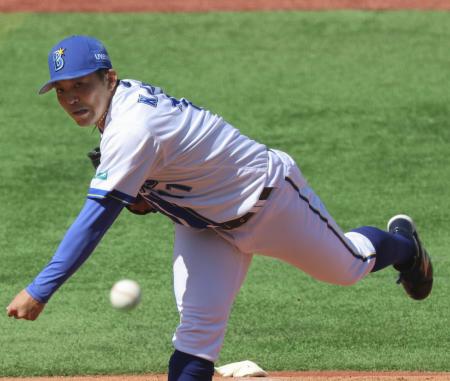 ４回２失点と好投したＤｅＮＡ先発の東＝横浜