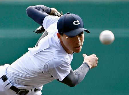 阿南光戦に先発した中京大中京・安藤＝甲子園