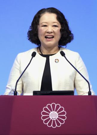 第９２回自民党大会であいさつする連合の芳野友子会長＝２０２５年３月、東京都内