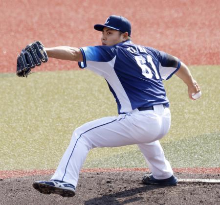 　ロッテ戦で完封勝利を挙げた西武・平良＝ＺＯＺＯマリン