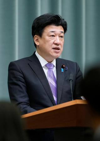 記者会見する木原官房長官＝３日午後、首相官邸