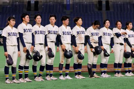 　佐久長聖に敗れた履正社ナイン＝東京ドーム