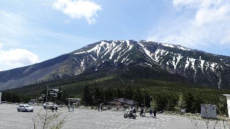 御嶽山（長野県提供）