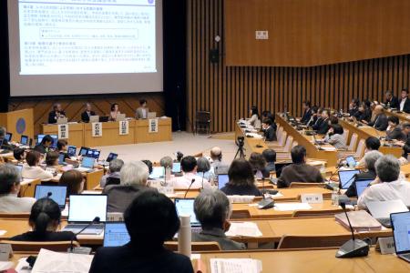 日本学術会議の総会＝１０日午後、東京都港区