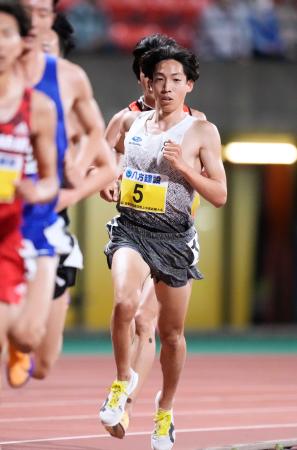男子5000メートル(タイムレース)で36位だった三浦龍司=えがお健康スタジアム