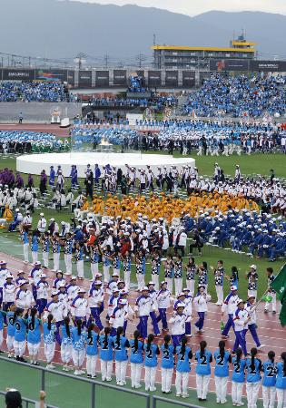 国民スポーツ大会「ＳＡＧＡ２０２４」の総合開会式＝２０２４年１０月、佐賀市のＳＡＧＡサンライズパーク陸上競技場