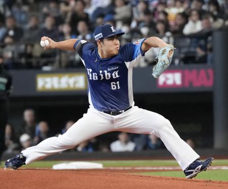 日本ハム戦に先発し６回２失点で２勝目を挙げた西武・平良＝エスコンフィールド