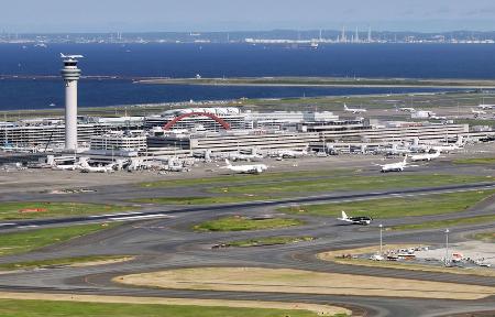 羽田空港=2025年7月