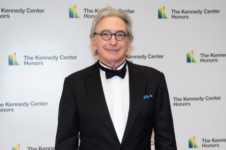 　マイケル・ティルソン・トーマスさん＝２０１９年１２月、米ワシントン（ＡＰ＝共同）
