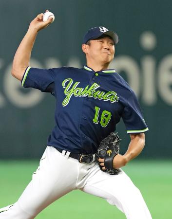 巨人戦に先発したヤクルト・奥川＝東京ドーム