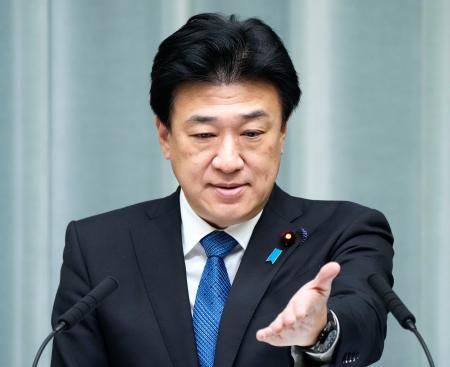 記者会見する木原官房長官＝１１日午後、首相官邸