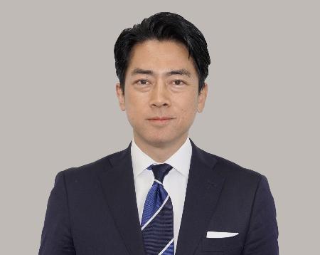 小泉進次郎防衛相