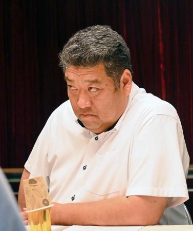 ７イニング制についての意見交換会に出席した大阪桐蔭の西谷浩一監督＝３０日、大阪市