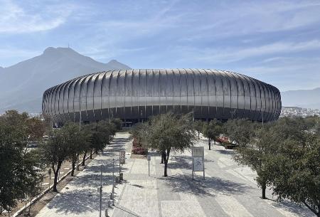 　サッカーＷ杯北中米３カ国大会の１次リーグ第２戦で、日本代表がチュニジアと対戦するメキシコ北部モンテレイのモンテレイ競技場（共同）