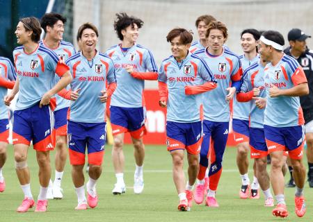 オランダ戦に向けた練習に臨む日本代表=ナッシュビル近郊(共同)