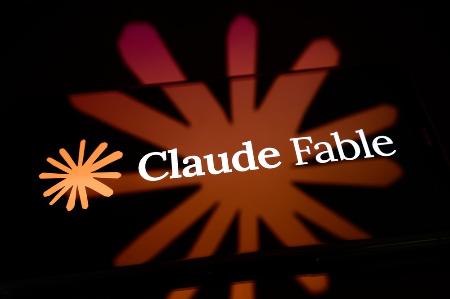 米アンソロピックのＡＩ「クロード・フェイブル」のロゴ（ゲッティ＝共同）