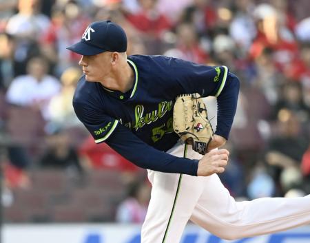 広島戦に先発したヤクルトのウォルターズ＝マツダ
