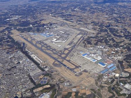 成田空港＝２０２４年３月