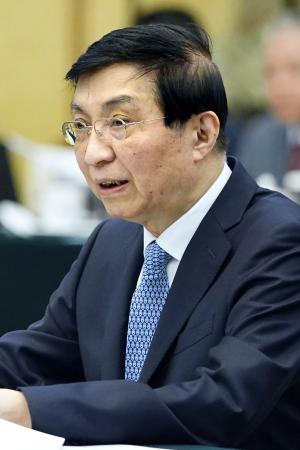 中国共産党序列４位の王滬寧・人民政治協商会議（政協）主席＝２０２５年４月、北京の人民大会堂（共同）