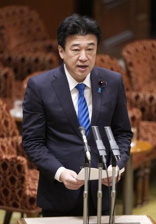参院特別委で趣旨説明する木原官房長官＝１５日午前