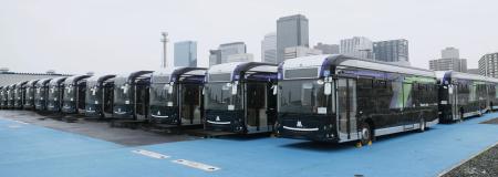 大阪・関西万博で導入した電気自動車（ＥＶ）バス＝４月、大阪市城東区