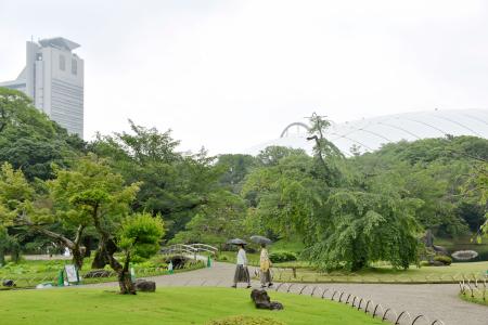 　小石川後楽園＝東京都文京区