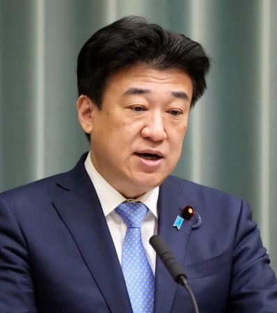 記者会見する木原官房長官＝２３日午前、首相官邸
