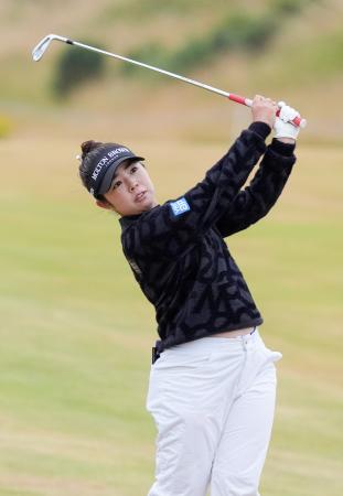 　第２ラウンド、通算イーブンパーで１１位の山下美夢有＝ダンドナルド・リンクス（共同）